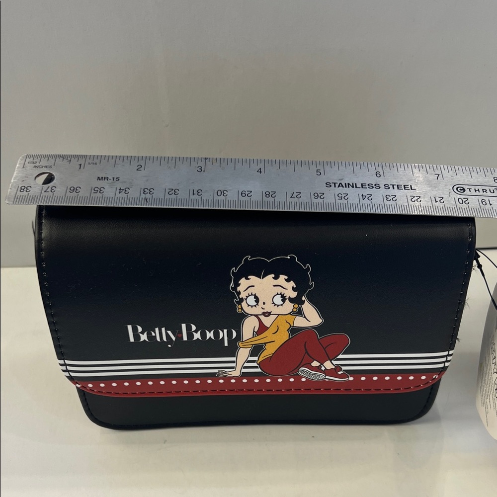 Betty Boop Black and Red crossbody with Character Design